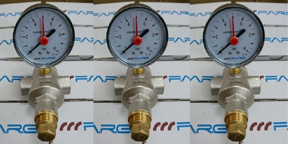 Đường kính mặt đồng hồ áp suất FARG là 63mm