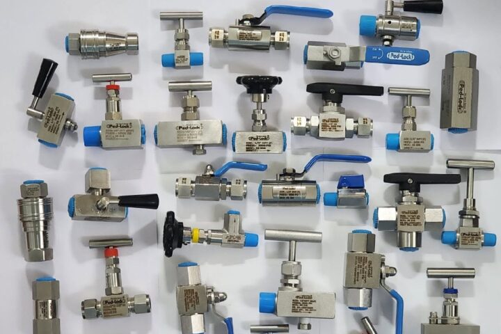 Van kim inox đa dạng chủng loại chụp mẫu thực tế