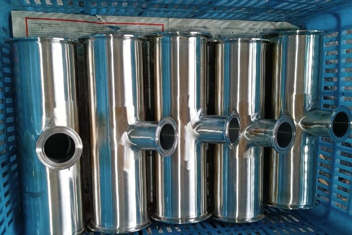 Tê vi sinh inox số lượng lớn