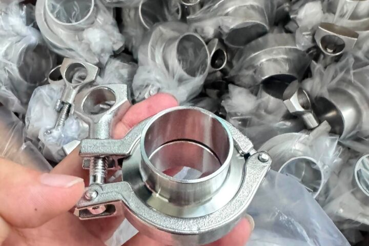 Clamp vi sinh inox 304 – 316 số lượng lớn